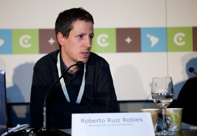Roberto Ruiz Robles