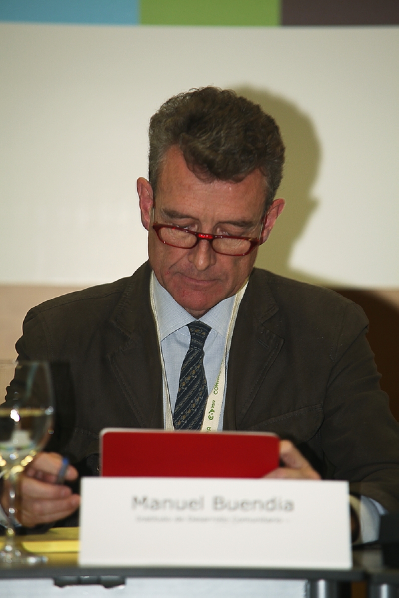 Manuel Buendia