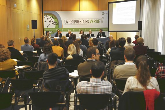 CUE4943_portada_opt (2)