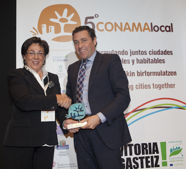 Entrega de premio a la Mancomunidad de servicios del Txorierri