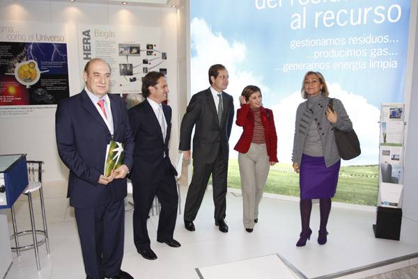Stand Grupo HERA Personalidades
